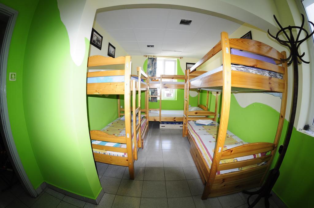 Yo Ho Hostel Varna Extérieur photo