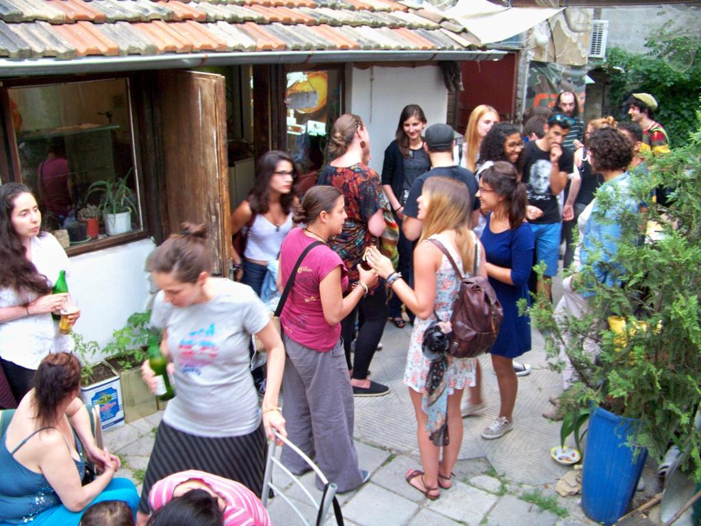 Yo Ho Hostel Varna Extérieur photo