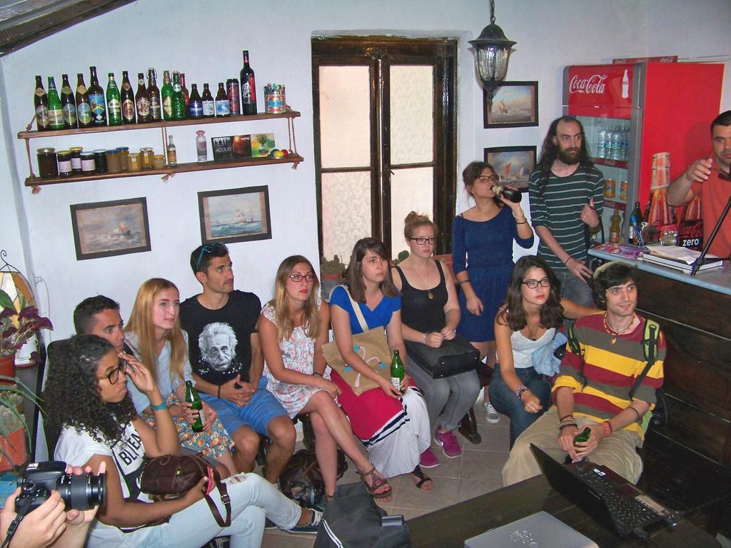Yo Ho Hostel Varna Extérieur photo