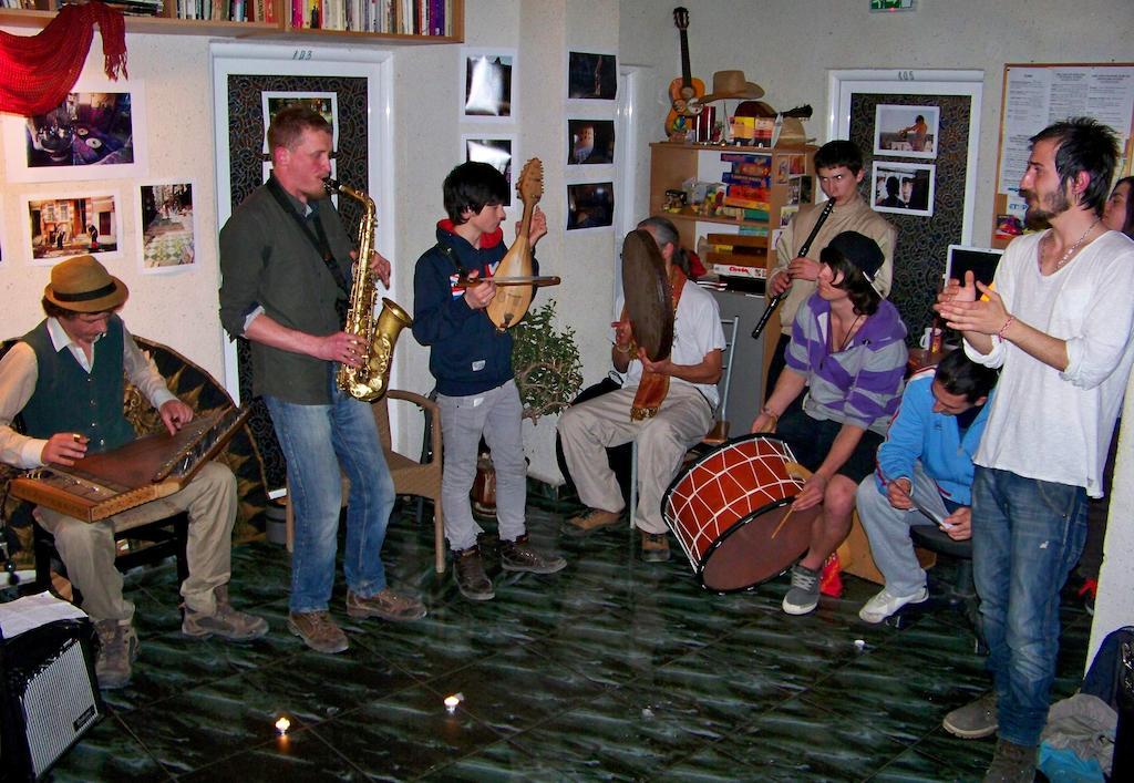 Yo Ho Hostel Varna Extérieur photo