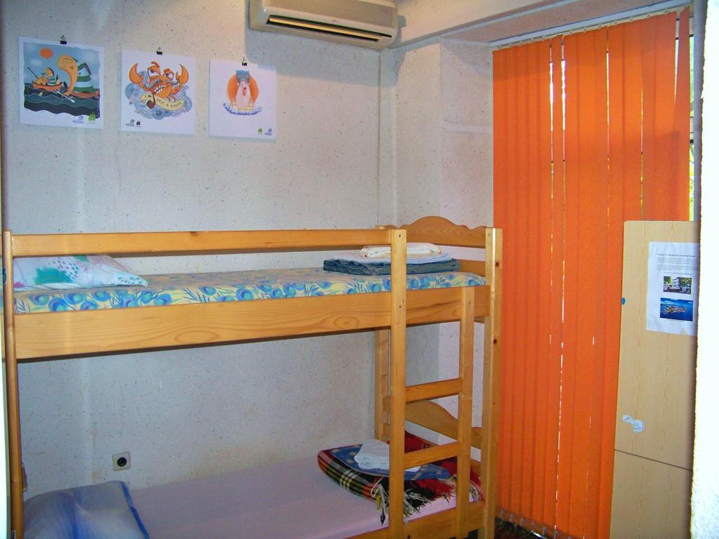 Yo Ho Hostel Varna Extérieur photo