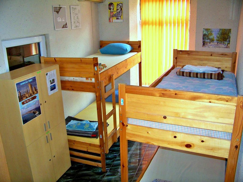 Yo Ho Hostel Varna Extérieur photo